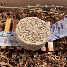 Load image into Gallery viewer, Lavender Spa Gift Basket _Shampoo Bar - Woods and Mosses