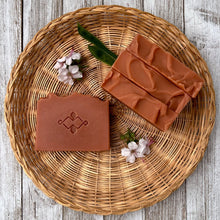Load image into Gallery viewer, Kombucha & Lemongrass Soap - Woods and Mosses