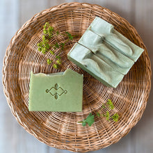 Load image into Gallery viewer, Frankincense & Orange Soap - Woods and Mosses