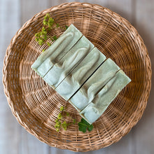 Load image into Gallery viewer, Frankincense & Orange Soap - Woods and Mosses