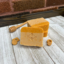 Load image into Gallery viewer, Honey Beeswax Soap - Woods and Mosses