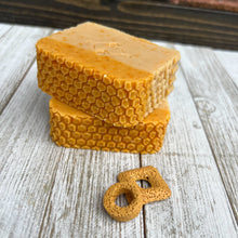 Load image into Gallery viewer, Honey Beeswax Soap - Woods and Mosses