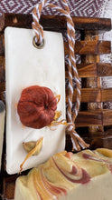 Load image into Gallery viewer, Cozy Fall Spa Basket_Wax Sachet - Woods and Mosses
