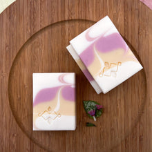 Load image into Gallery viewer, Plumeria Soap - Woods and Mosses