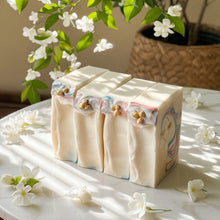 Load image into Gallery viewer, Set of four soap bars decorated with dried jasmine buds