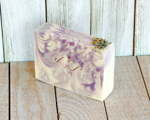 Lavender Gift Box - Woods & Mosses