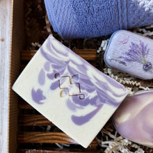 Load image into Gallery viewer, Lavender Mother&#39;s Day Gift Box - Woods and Mosses